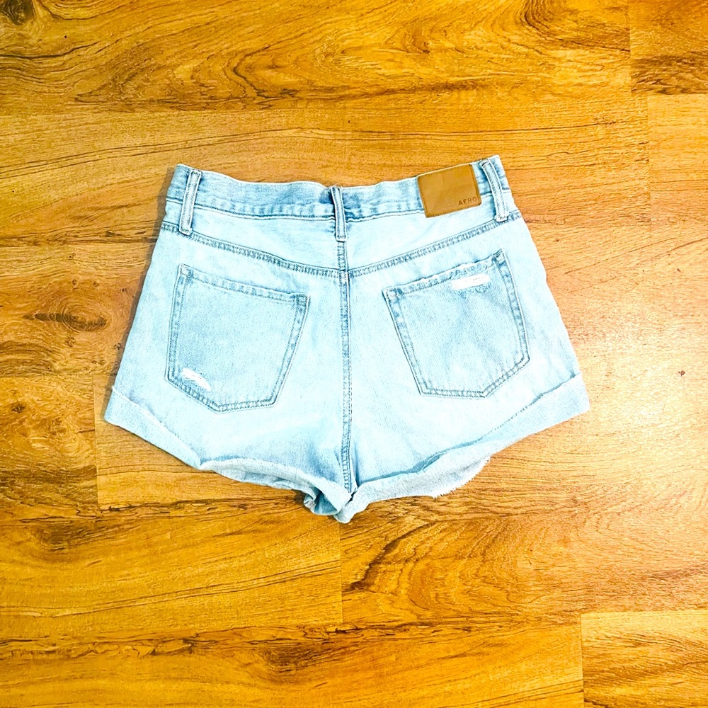 Aeropostale - Picture 3 of 6